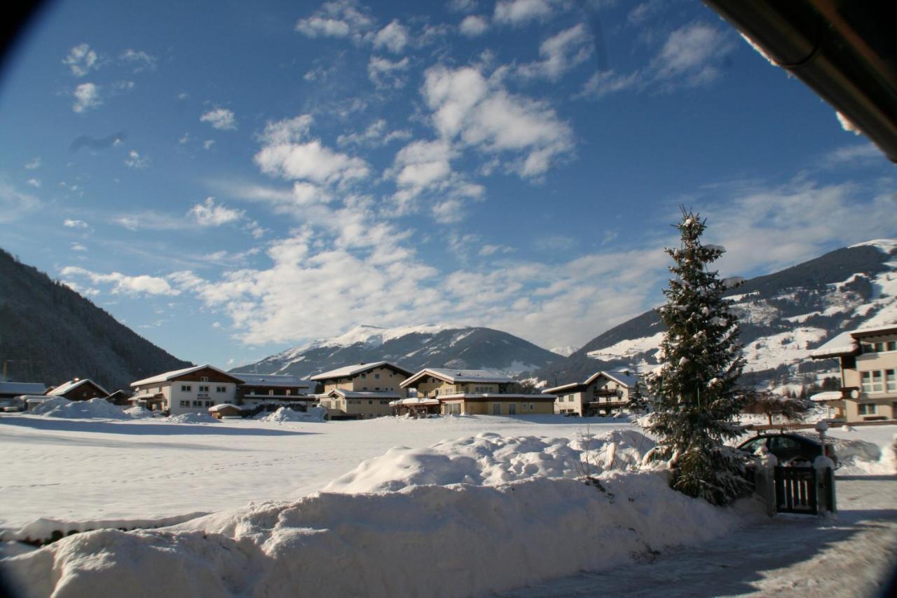 Apartamento Oase Der Ruhe Hollersbach im Pinzgau Exterior foto